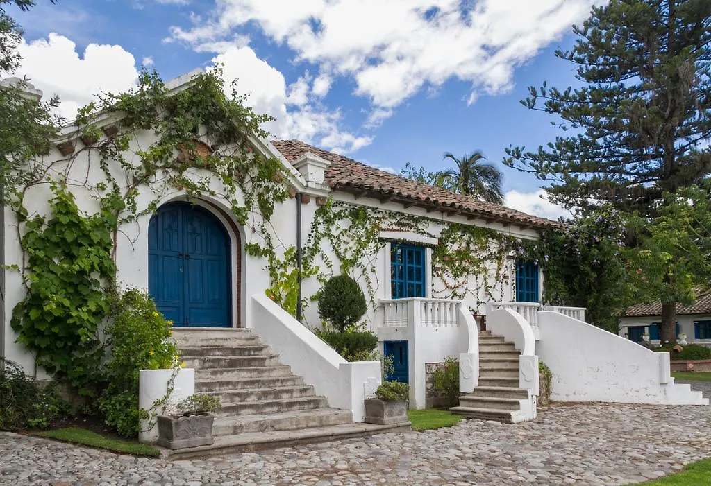 *** Bed & Breakfast Hotel Boutique Casa De Hacienda Su Merced Puembo Ecuador