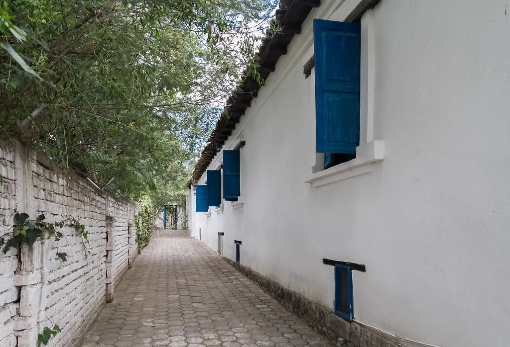 Bed & Breakfast Hotel Boutique Casa De Hacienda Su Merced Puembo