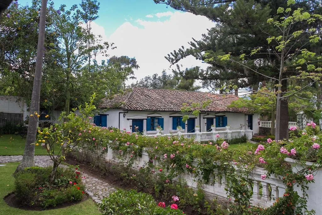 Bed & Breakfast Hotel Boutique Casa De Hacienda Su Merced Puembo